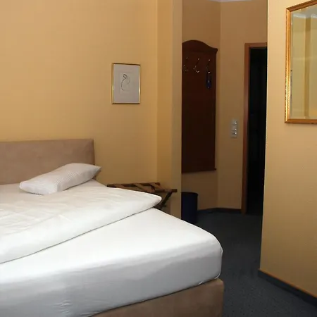 Lindemann Hotel