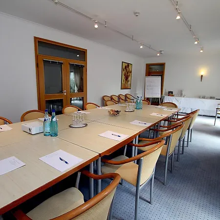 Hotel Lindemann 3*